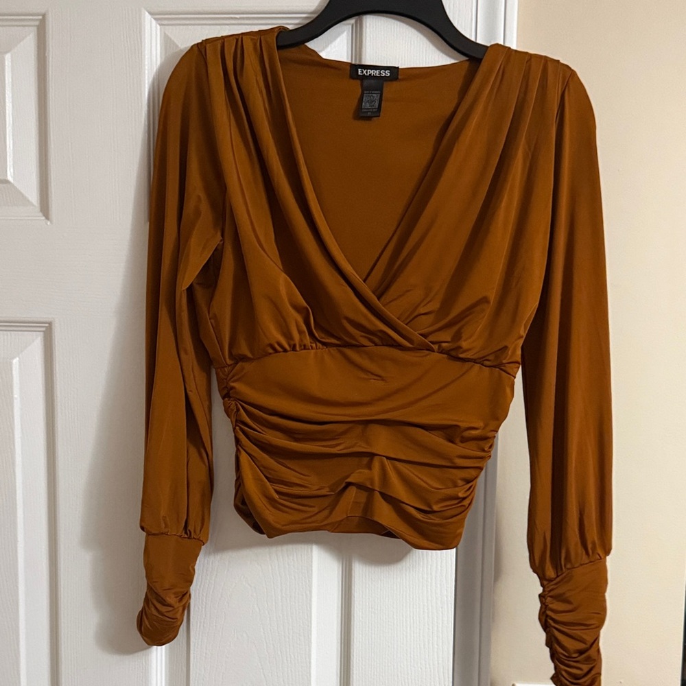 Express Women's Cinnamon Ruched Blouse